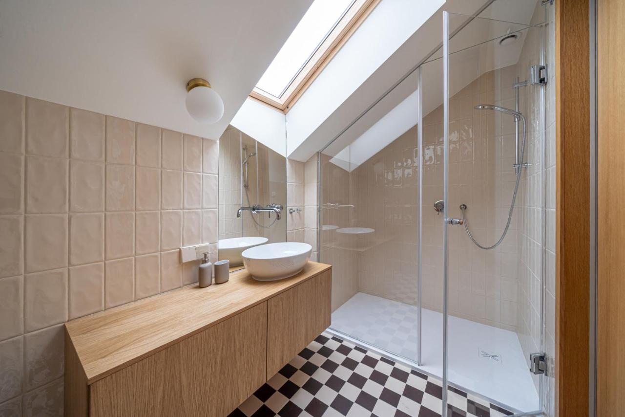 Bright Designer Apartment In City Centre Riga Exteriér fotografie