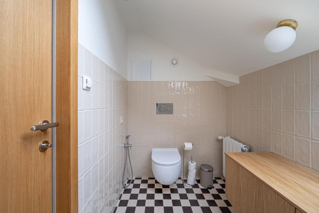 Bright Designer Apartment In City Centre Riga Exteriér fotografie